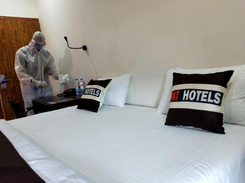 Pat Hotels Indore Exterior foto