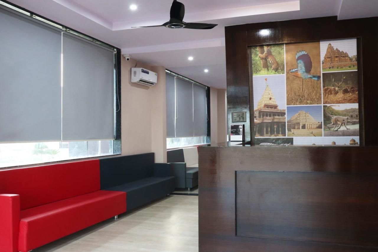 Pat Hotels Indore Exterior foto