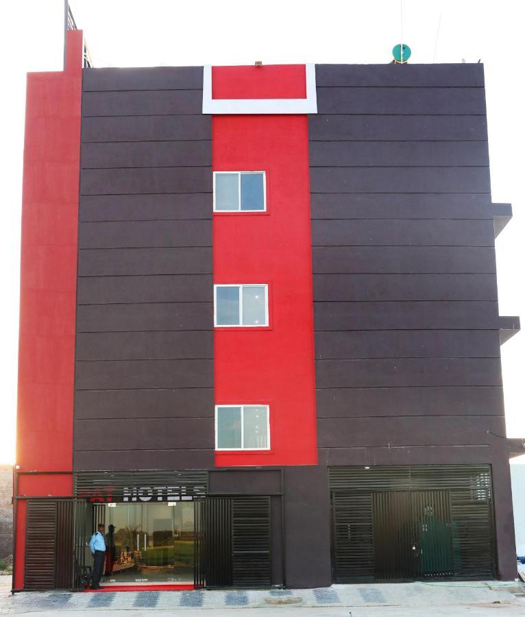 Pat Hotels Indore Exterior foto