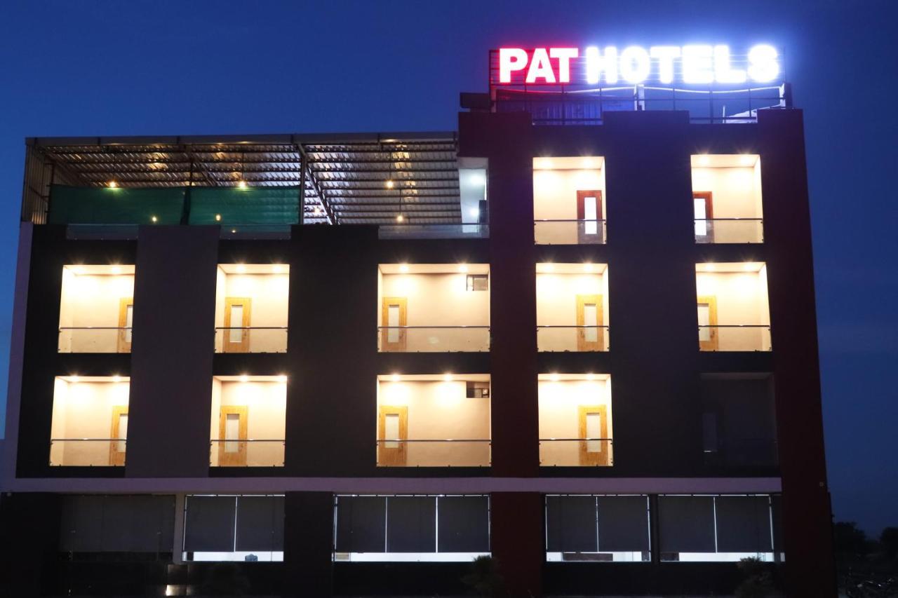 Pat Hotels Indore Exterior foto