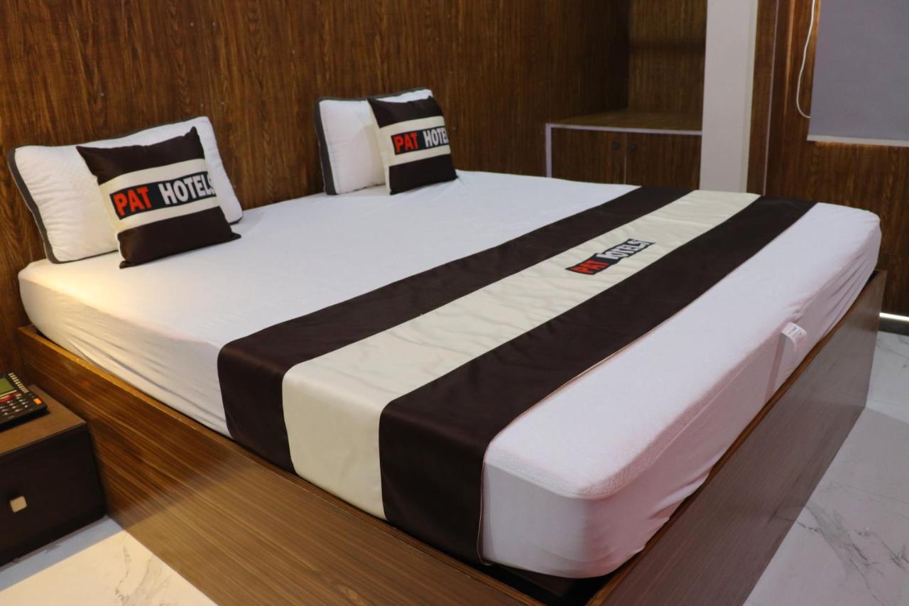 Pat Hotels Indore Exterior foto